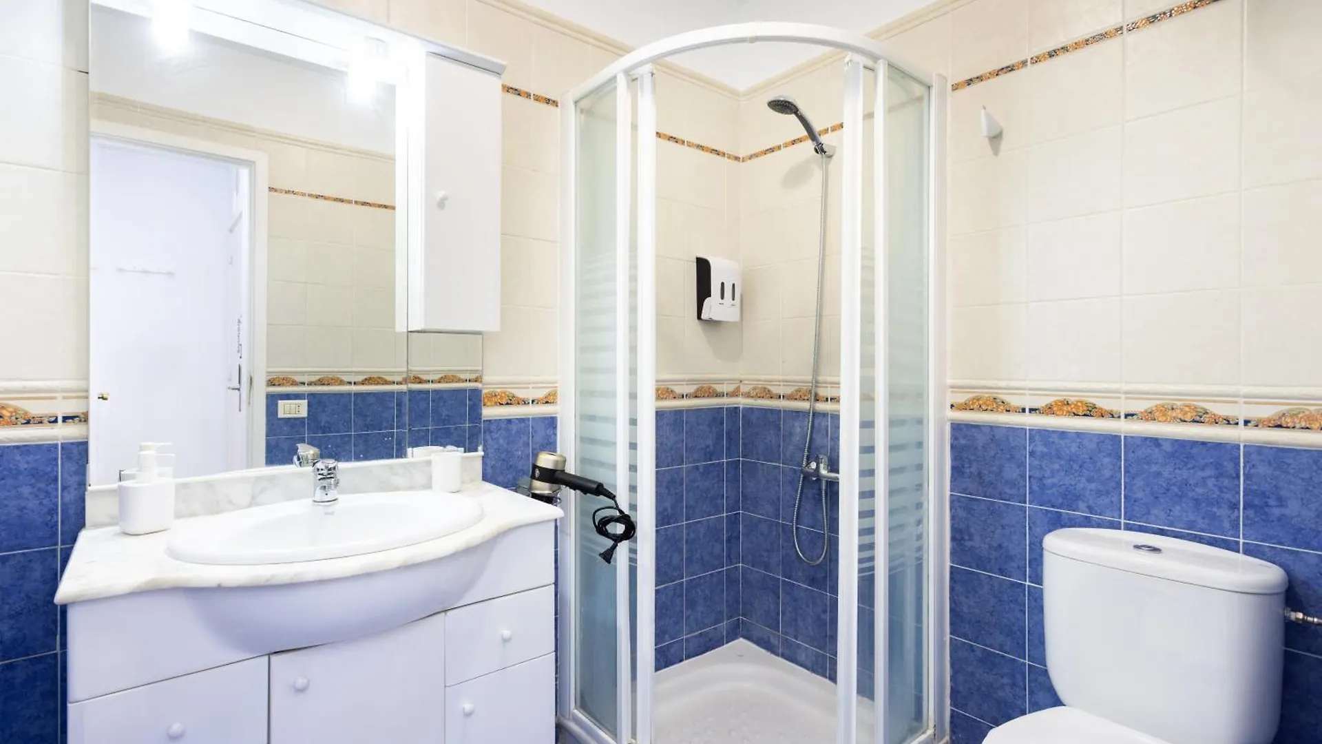 Apartamento Home2Book Cozy Coastal Apt & Pool, Los Cristianos Arona
